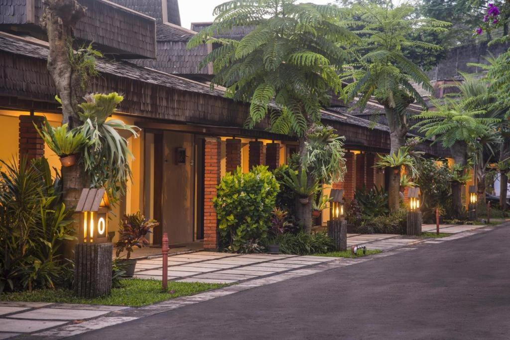 西帕库花园酒店 万隆 外观 照片