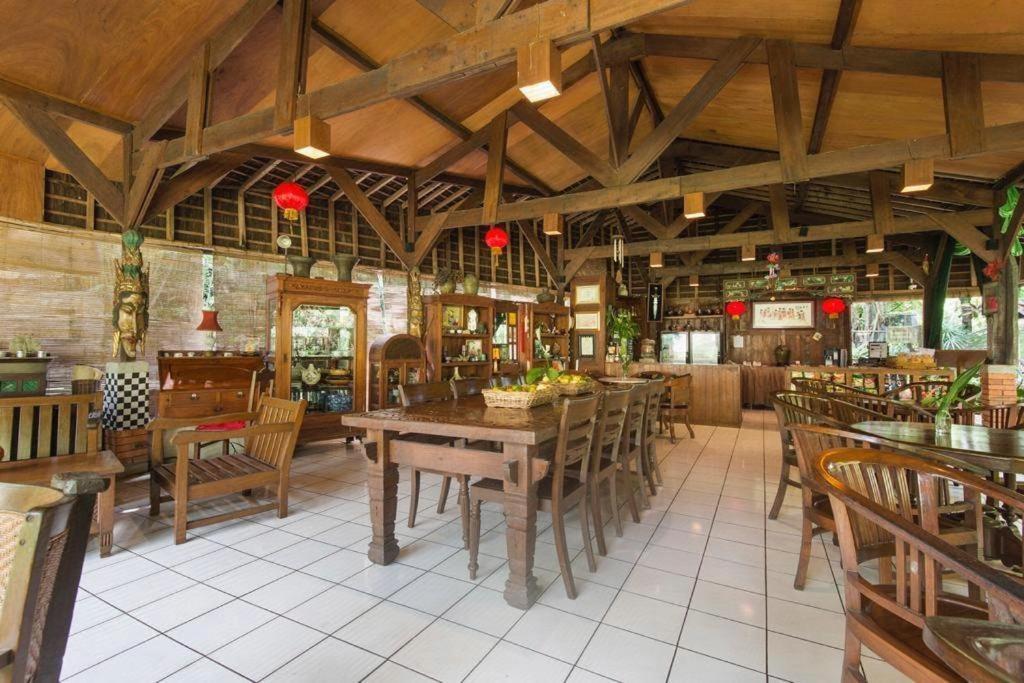 西帕库花园酒店 万隆 外观 照片